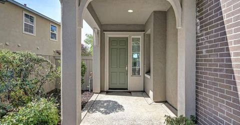 4924 Village Green Dr, El Dorado Hills, CA 95762 Photo