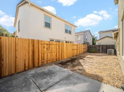 949 Courtyards Loop, Lincoln, CA 95648 Photo