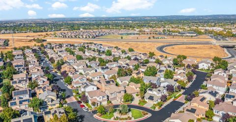 949 Courtyards Loop, Lincoln, CA 95648 Photo