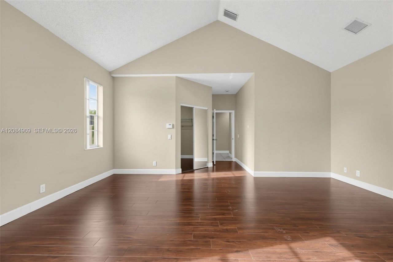 335 Cambridge Dr, Weston, FL 33326 Photo
