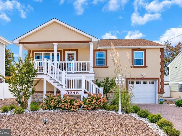 3245 WINDSOR AVENUE, TOMS RIVER, NJ 08753