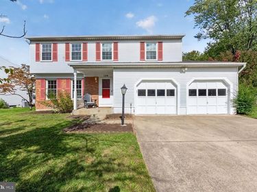 128 BRIARWOOD COURT, STERLING, VA 20164