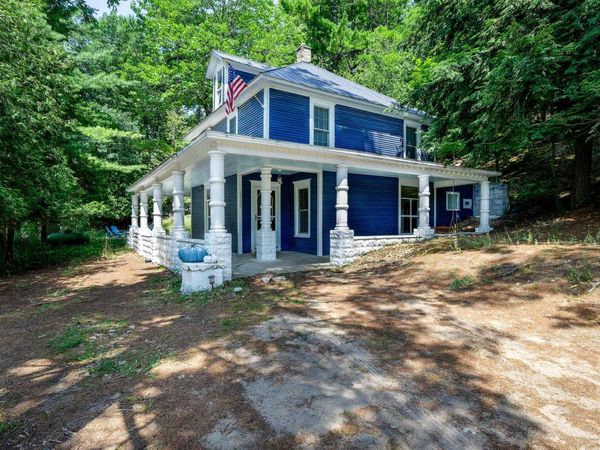 10390 Deadstream Road, Honor, MI 49640