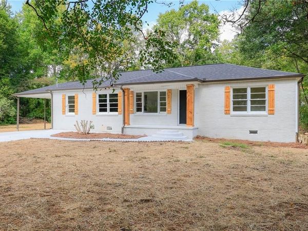 950 Dale Drive SW, Mableton, GA 30126
