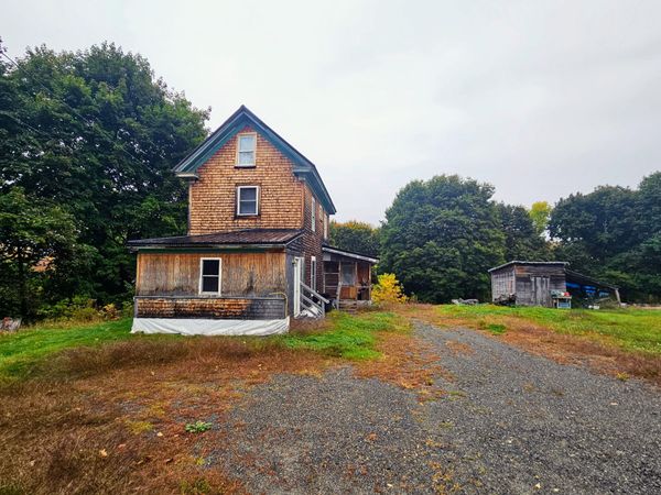 76 Riverside Street , Milo, ME 04463