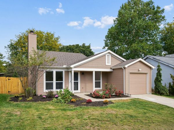 1726 Weather Stone Lane , Columbus, OH 43235