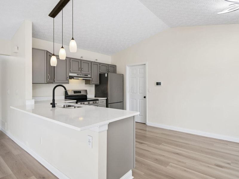 1726 Weather Stone Lane , Columbus, OH 43235 Photo 16