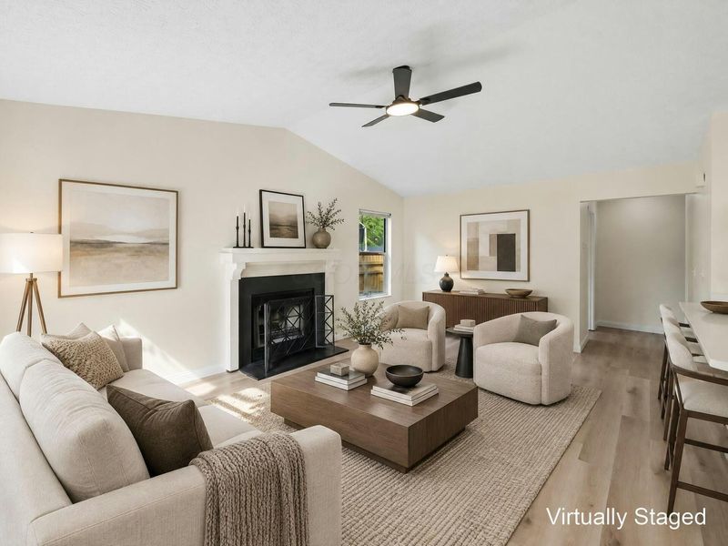 1726 Weather Stone Lane , Columbus, OH 43235 Photo 4