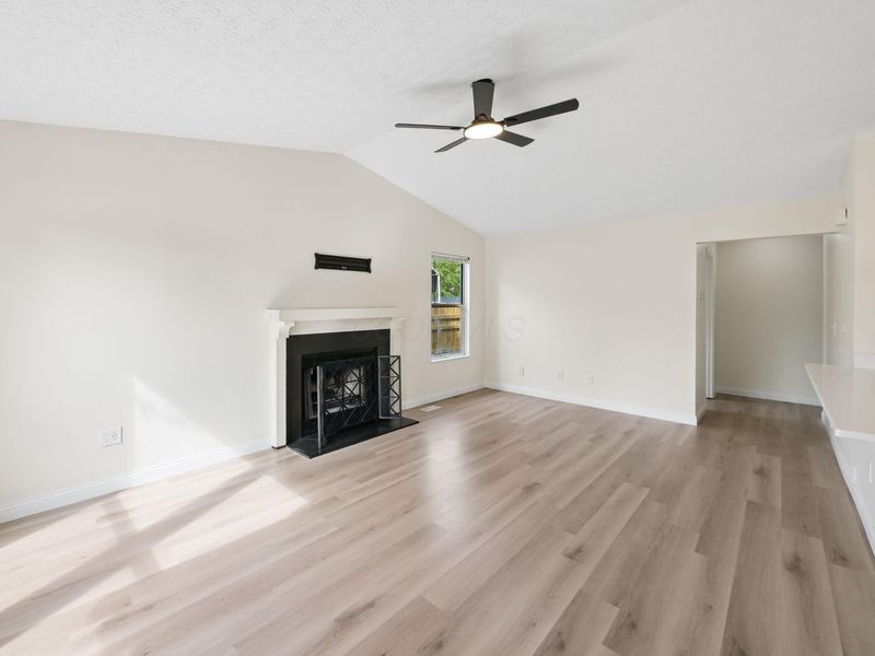 1726 Weather Stone Lane , Columbus, OH 43235 Photo 5