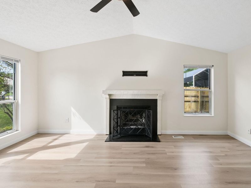 1726 Weather Stone Lane , Columbus, OH 43235 Photo 7