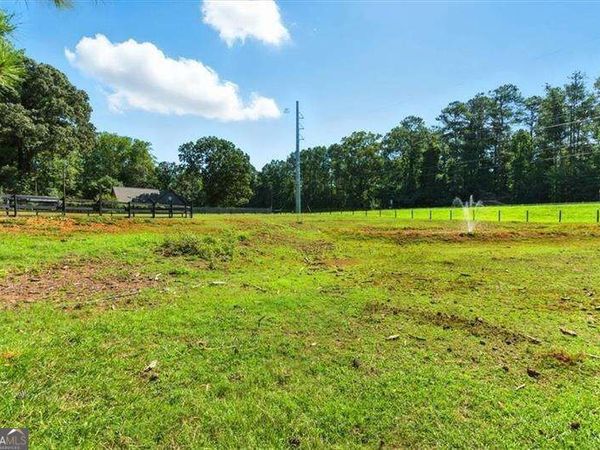 4990 Hill Road NW, Acworth, GA 30101