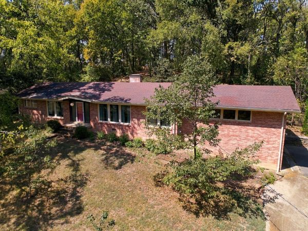 195 Forestwood Dr , Nashville, TN 37209