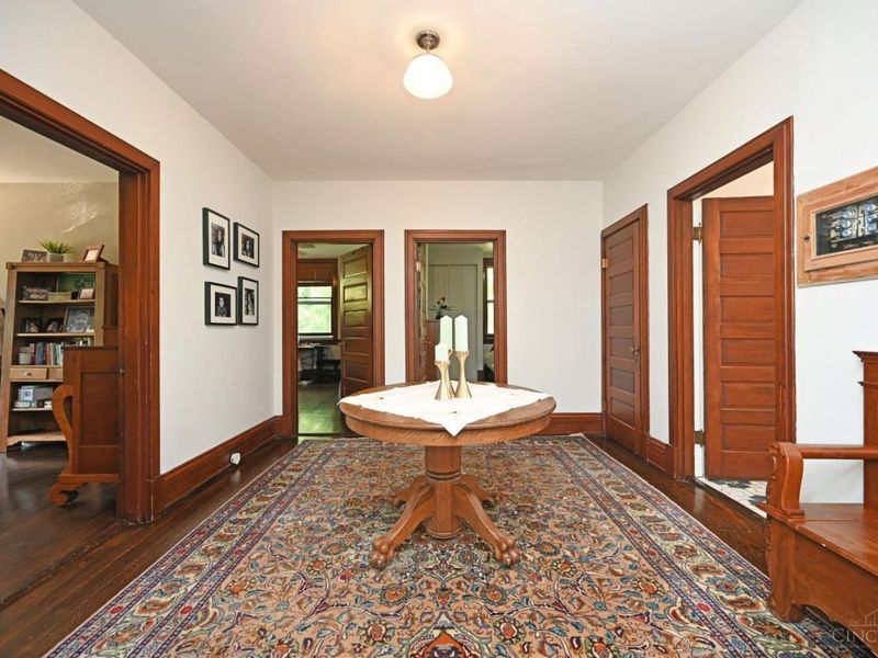 5925 Belmont Avenue, Cincinnati, OH 45224 Photo 36