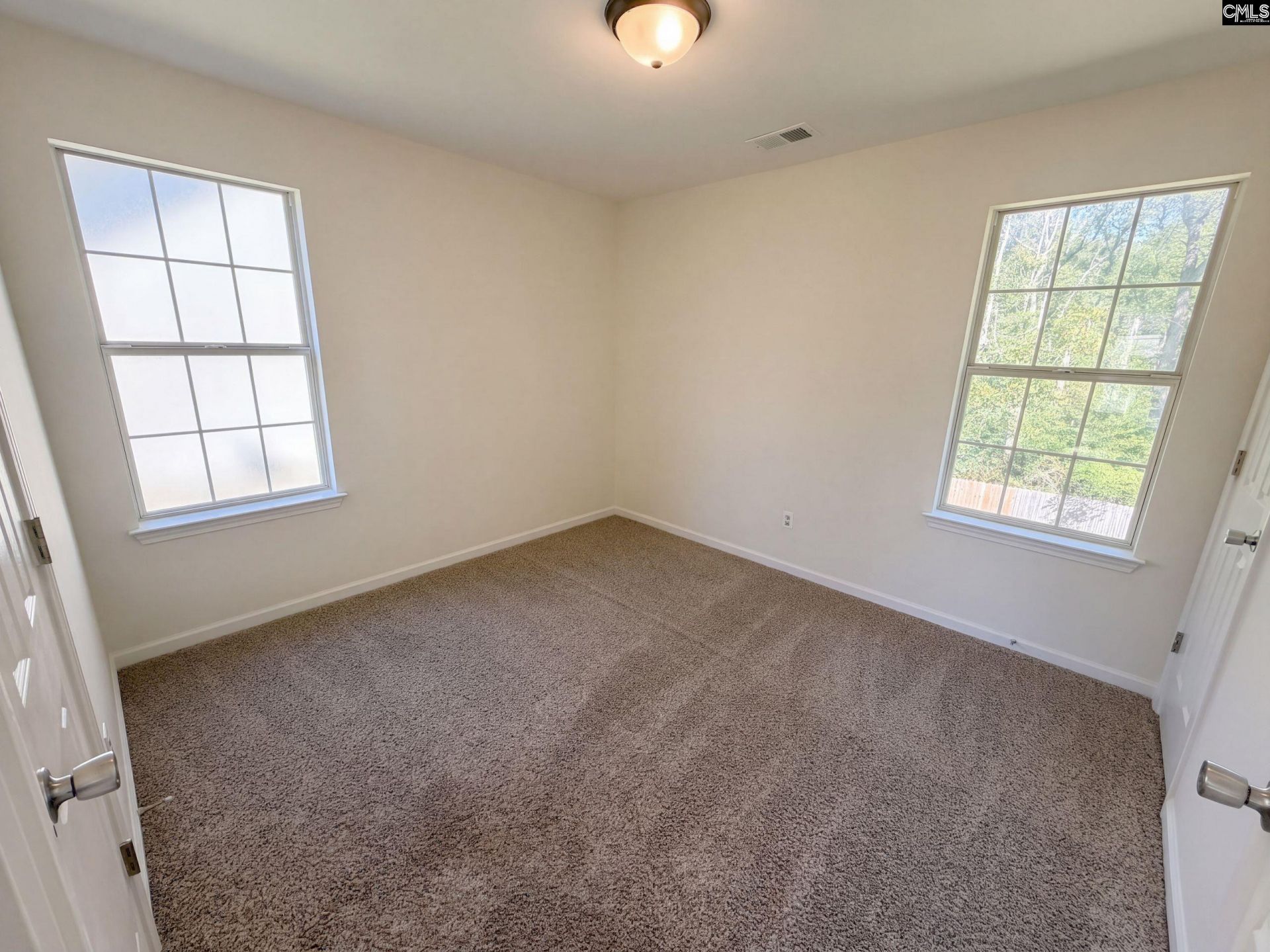 218 Stonewood Drive  Photo 12