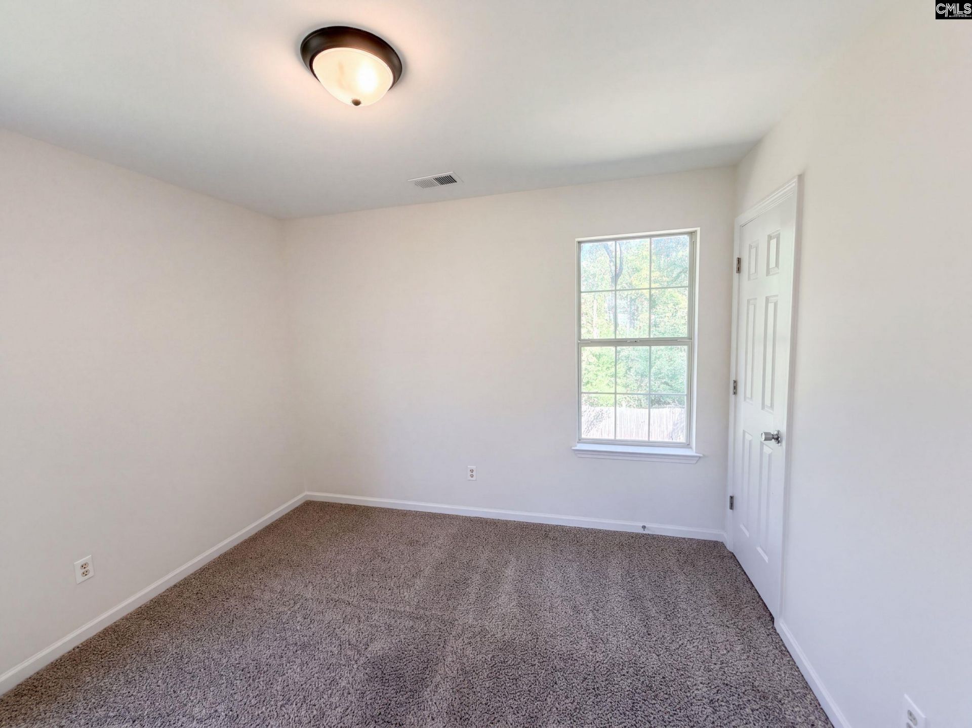 218 Stonewood Drive  Photo 13
