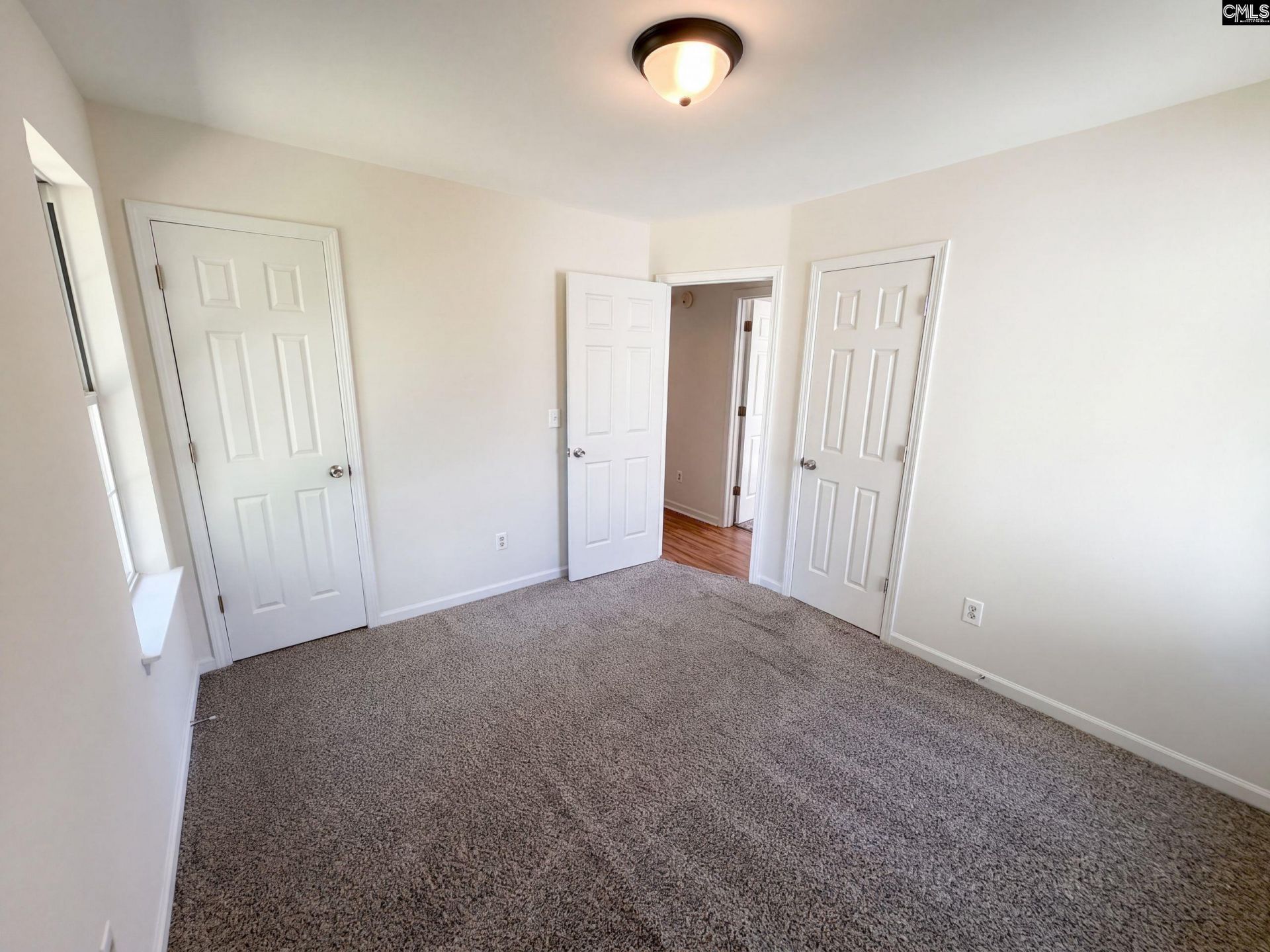 218 Stonewood Drive  Photo 14
