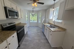 218 Stonewood Drive  photo 4