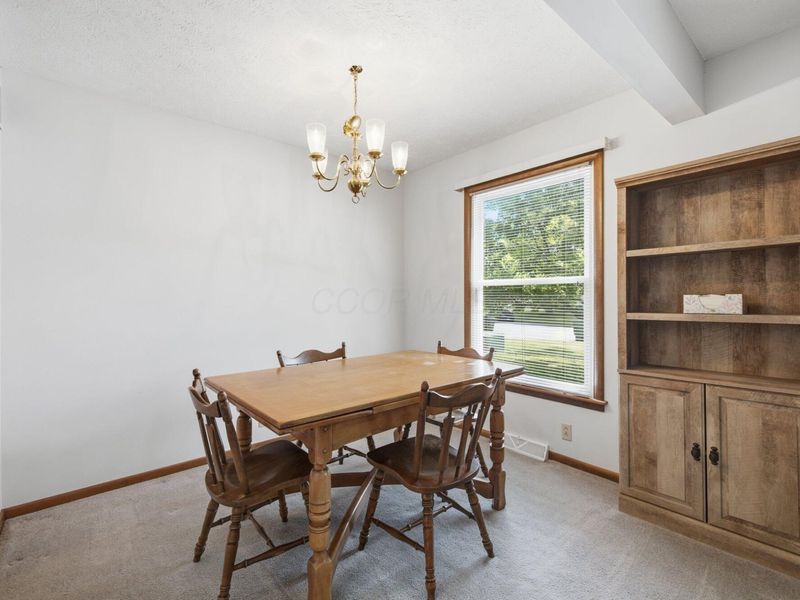 1138 Village Lane , Ashland, OH 44805 Photo 5