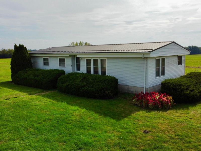 8903 Columbus Cincinnati Road, South Charleston, OH 45368 Photo 3