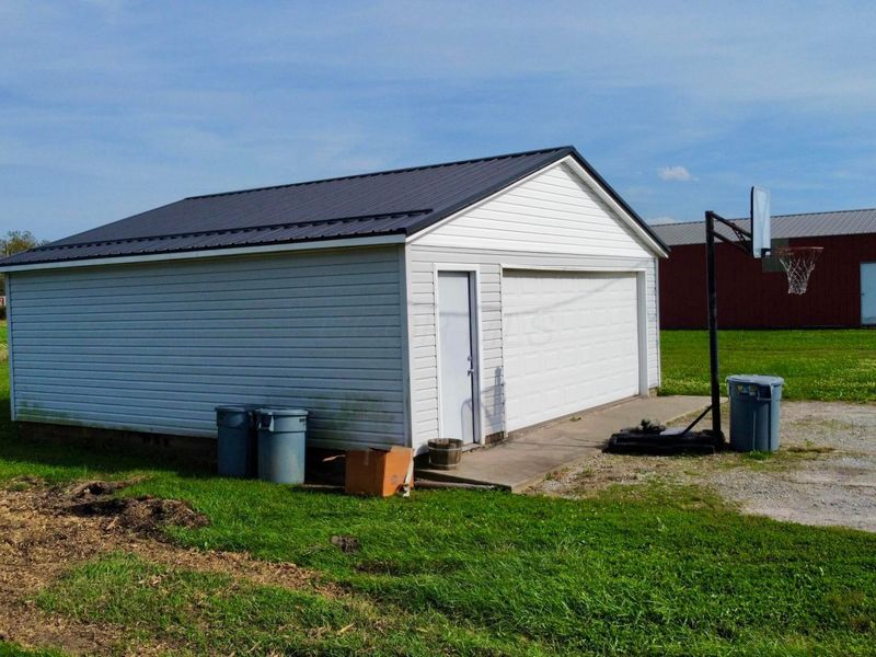 8903 Columbus Cincinnati Road, South Charleston, OH 45368 Photo 7