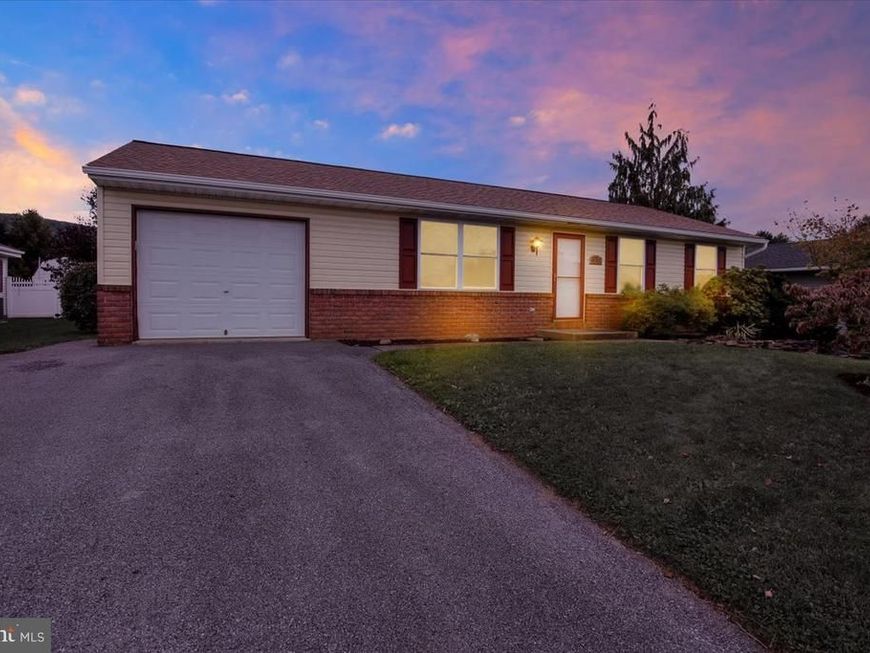 124 Treeline Drive, Newmanstown, PA 17073 Main Photo