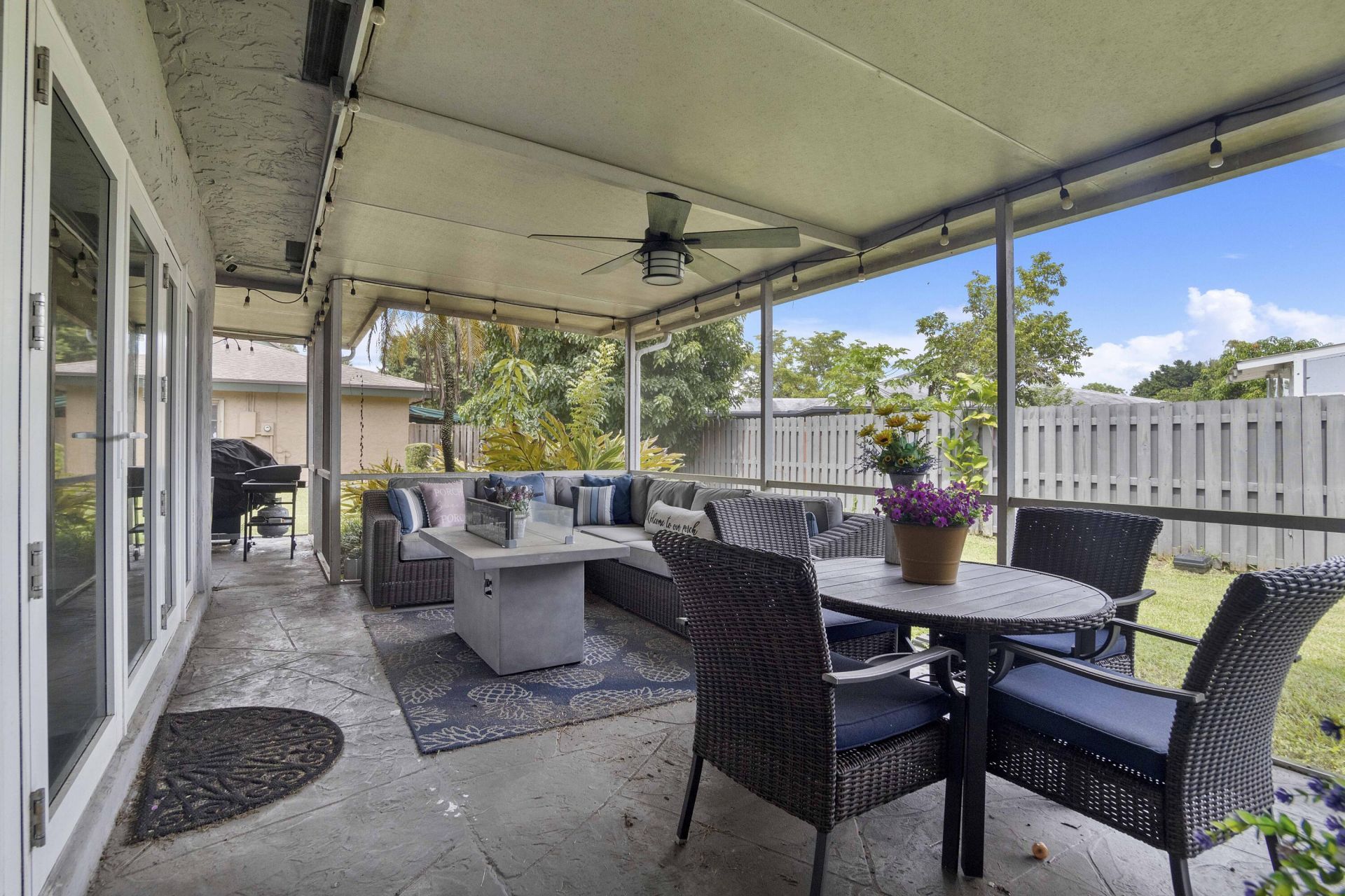 8059 Buttonwood Circle, Tamarac, FL 33321 Photo