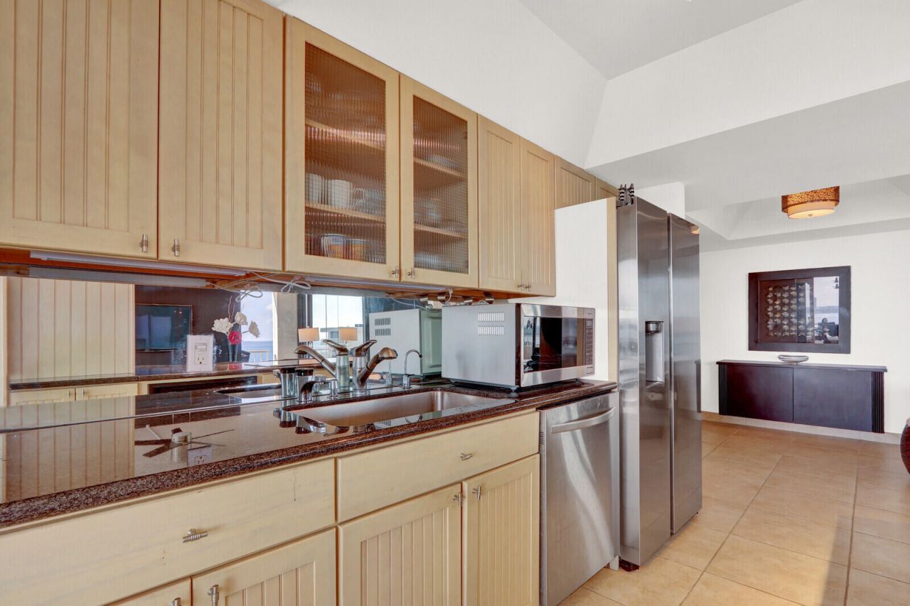 5510 N Ocean Drive, Unit 12B, Singer Island, FL 33404 Photo
