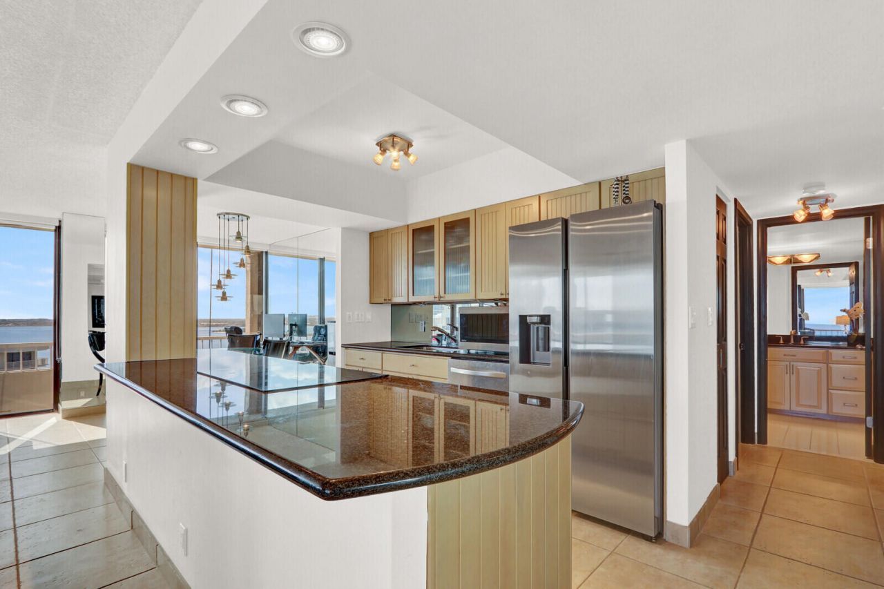 5510 N Ocean Drive, Unit 12B, Singer Island, FL 33404 Photo