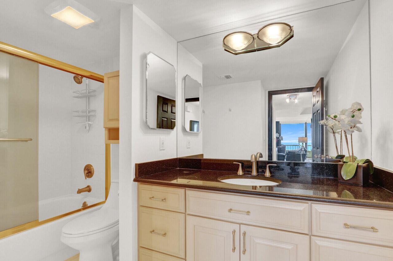 5510 N Ocean Drive, Unit 12B, Singer Island, FL 33404 Photo