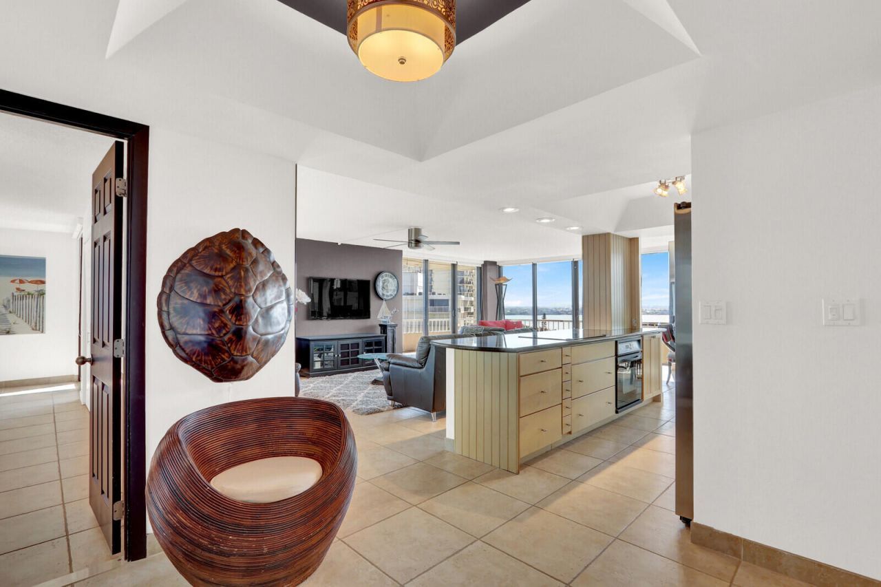 5510 N Ocean Drive, Unit 12B, Singer Island, FL 33404 Photo