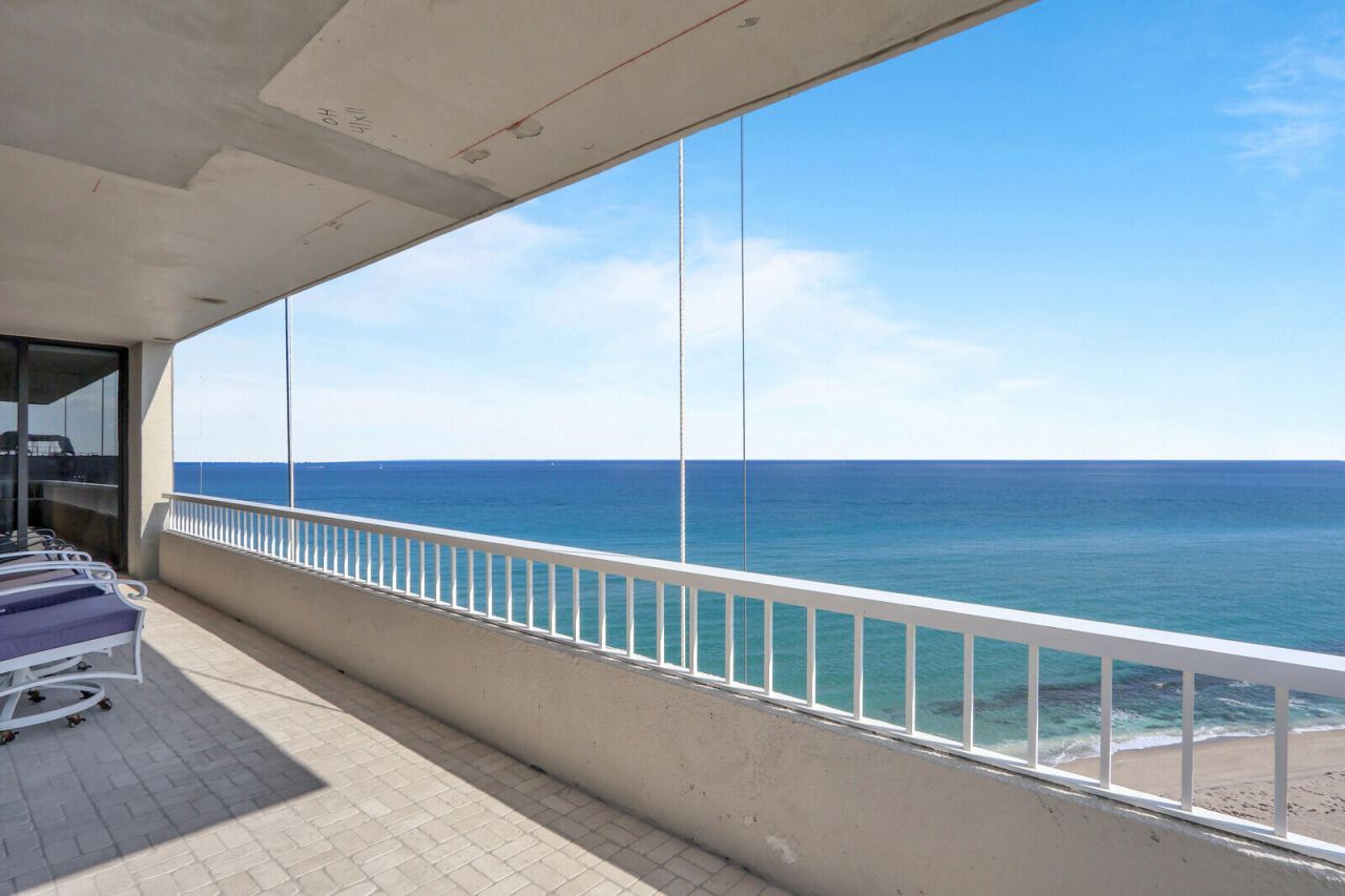 5510 N Ocean Drive, Unit 12B, Singer Island, FL 33404 Photo