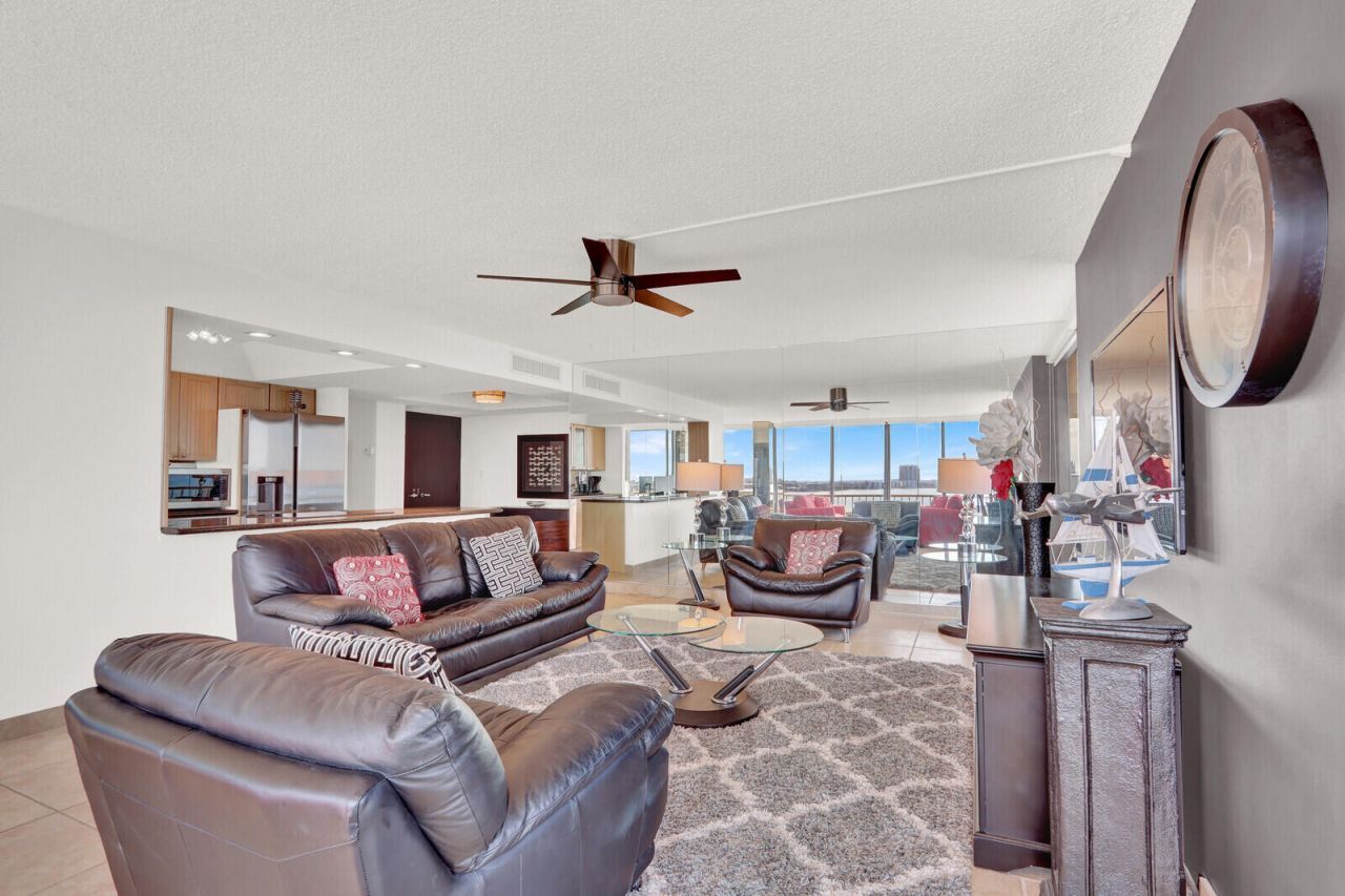 5510 N Ocean Drive, Unit 12B, Singer Island, FL 33404 Photo