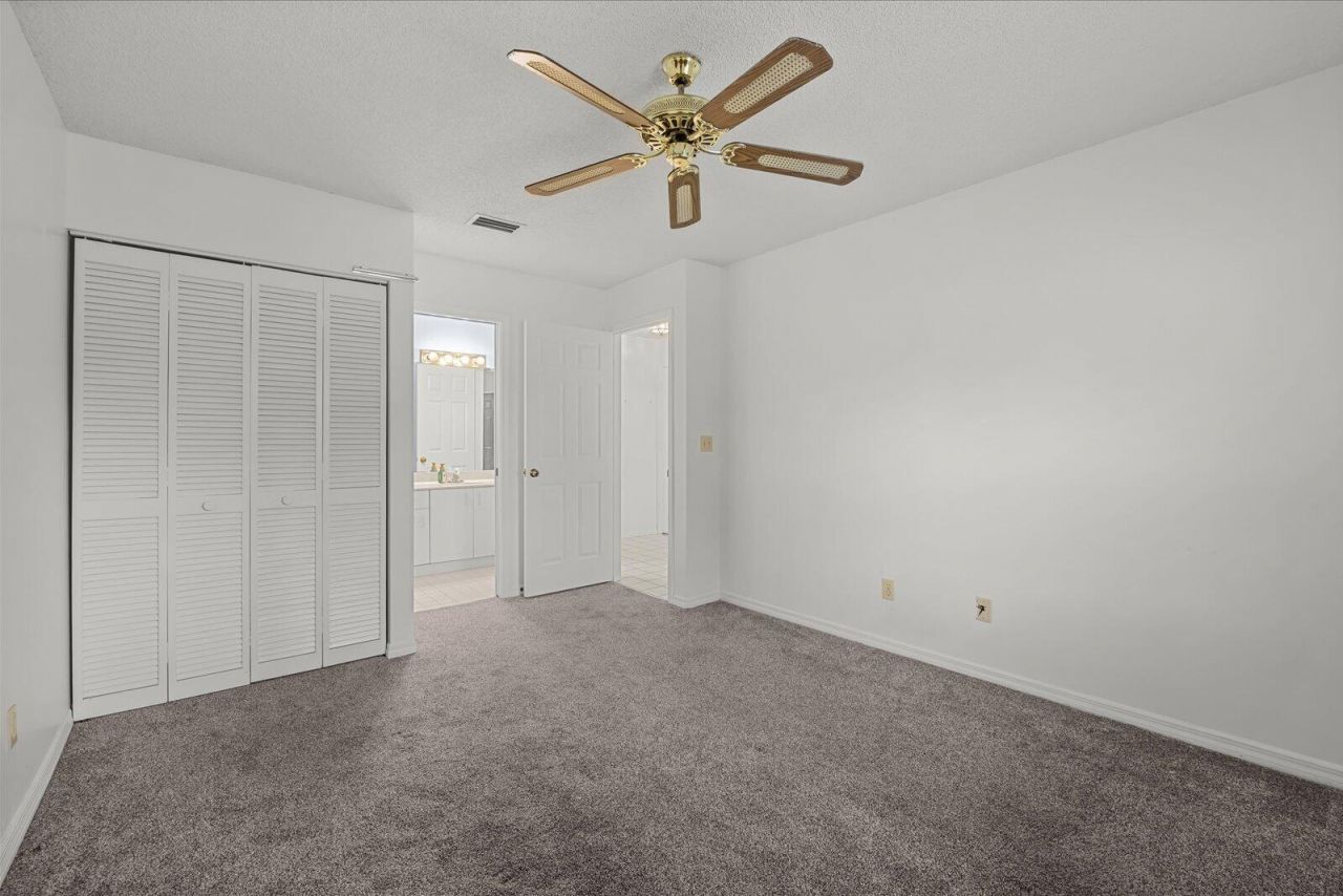 663 NE Wax Myrtle Way, Jensen Beach, FL 34957 Photo