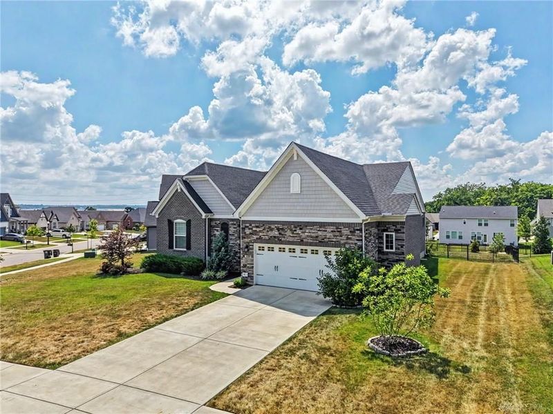 1179 Broadmoor Lane, Turtlecreek Township, OH 45036 Photo 1