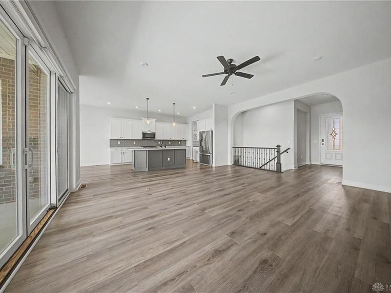 1179 Broadmoor Lane, Turtlecreek Township, OH 45036 Photo 7