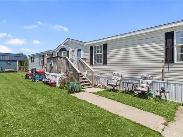 701 W Mill Street, Unit 150, North Lewisburg, OH 43060