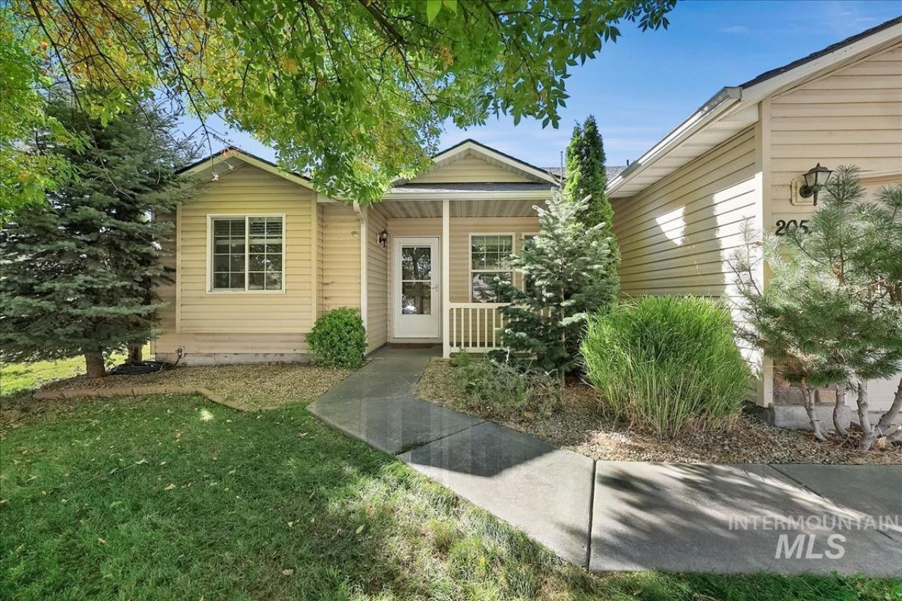 20535 Hancock Ave, Caldwell, ID 83605 Main Photo