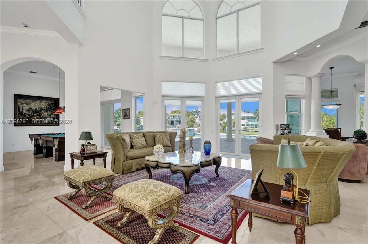 1130 Harbor Ct, Hollywood, FL 33019 Photo