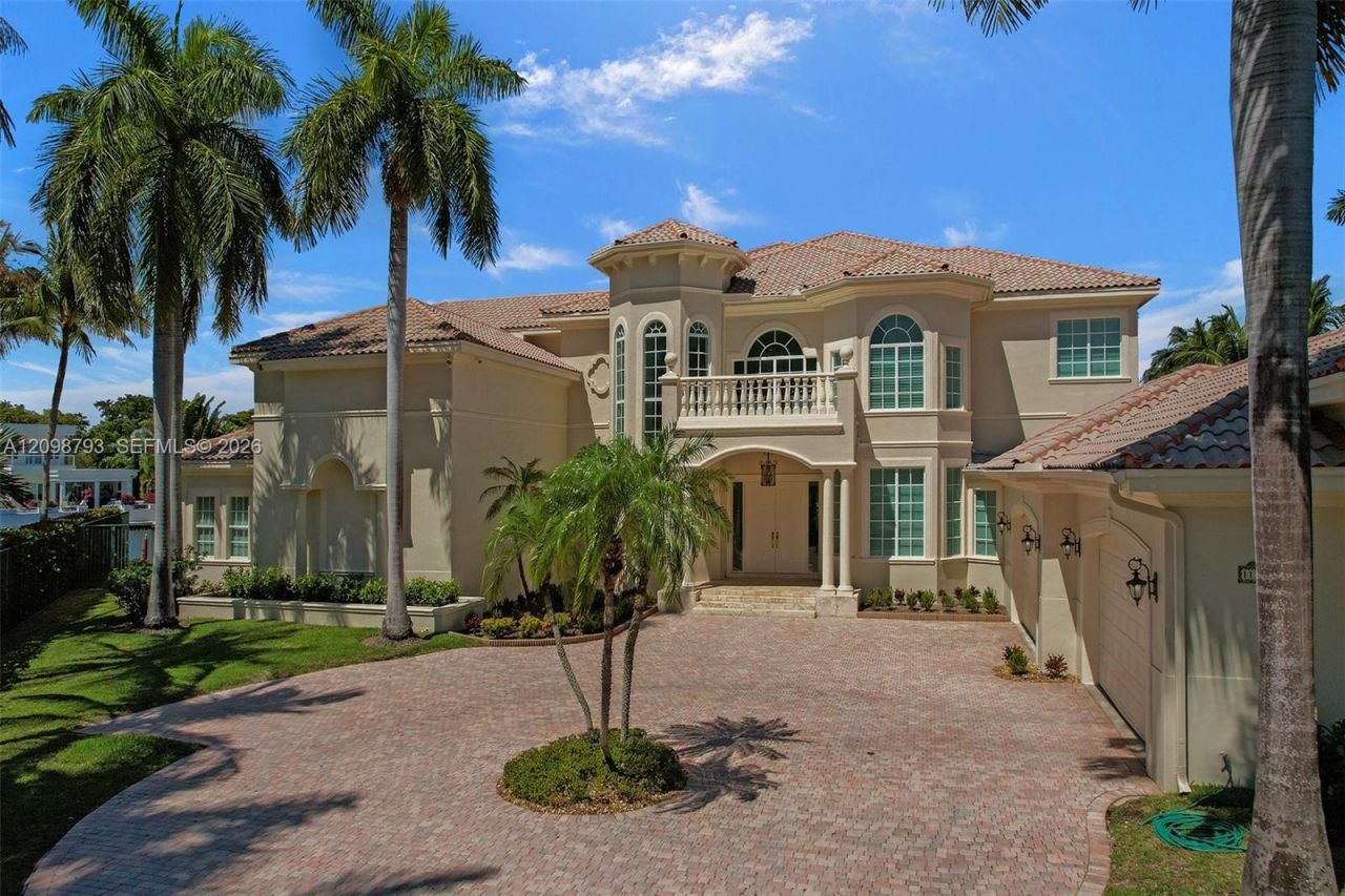 1130 Harbor Ct, Hollywood, FL 33019 Photo