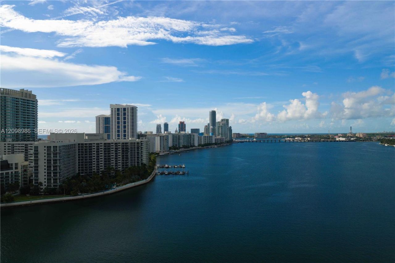 11 Island Ave, Unit 2006, Miami Beach, FL 33139 Photo