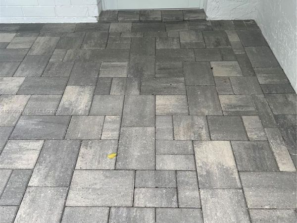 8221 NW 14th St , Plantation, FL 33322