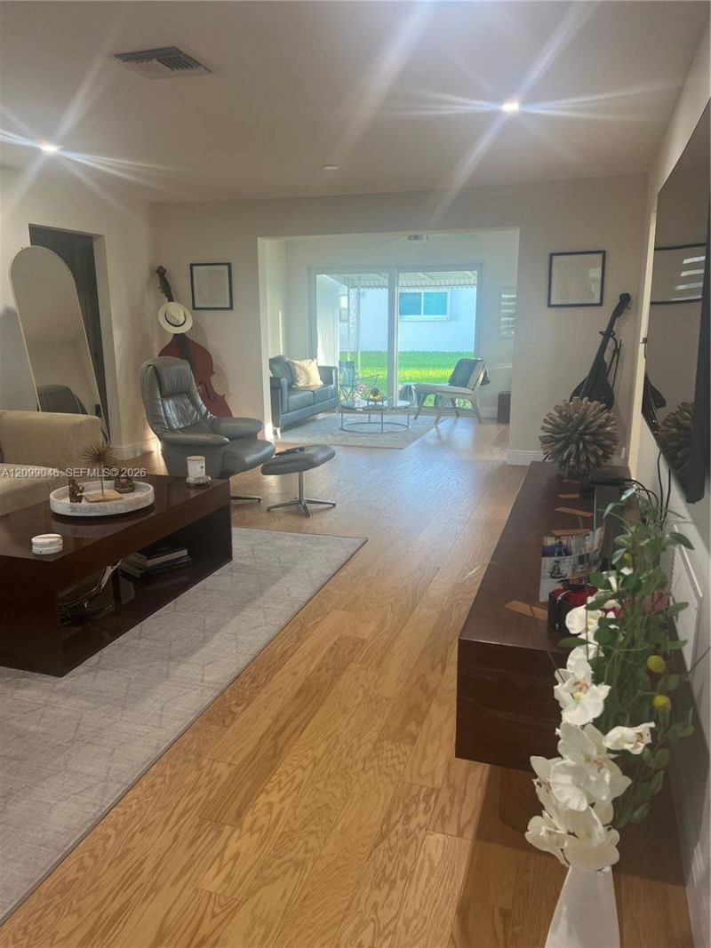 8221 NW 14th St , Plantation, FL 33322 Photo
