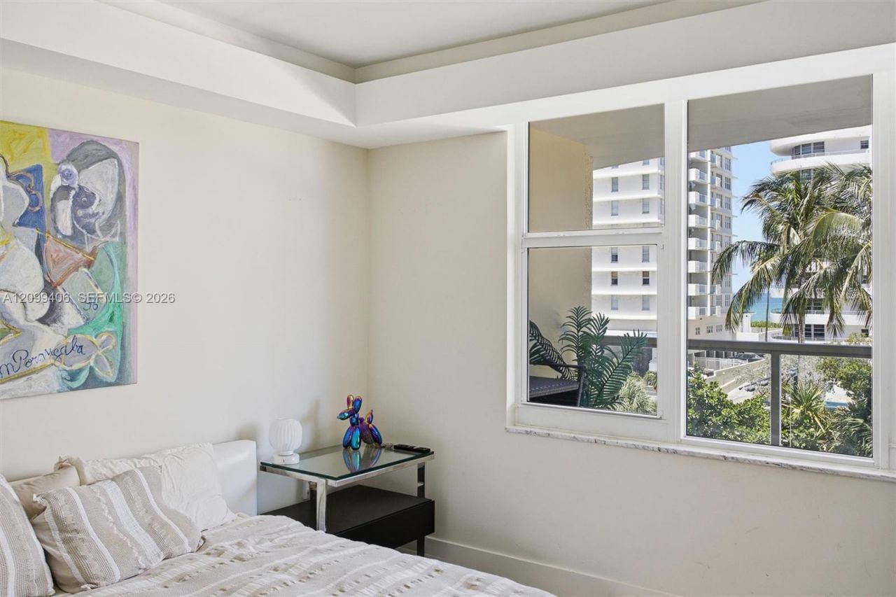 5600 Collins Ave , Unit 5A, Miami Beach, FL 33140 Photo