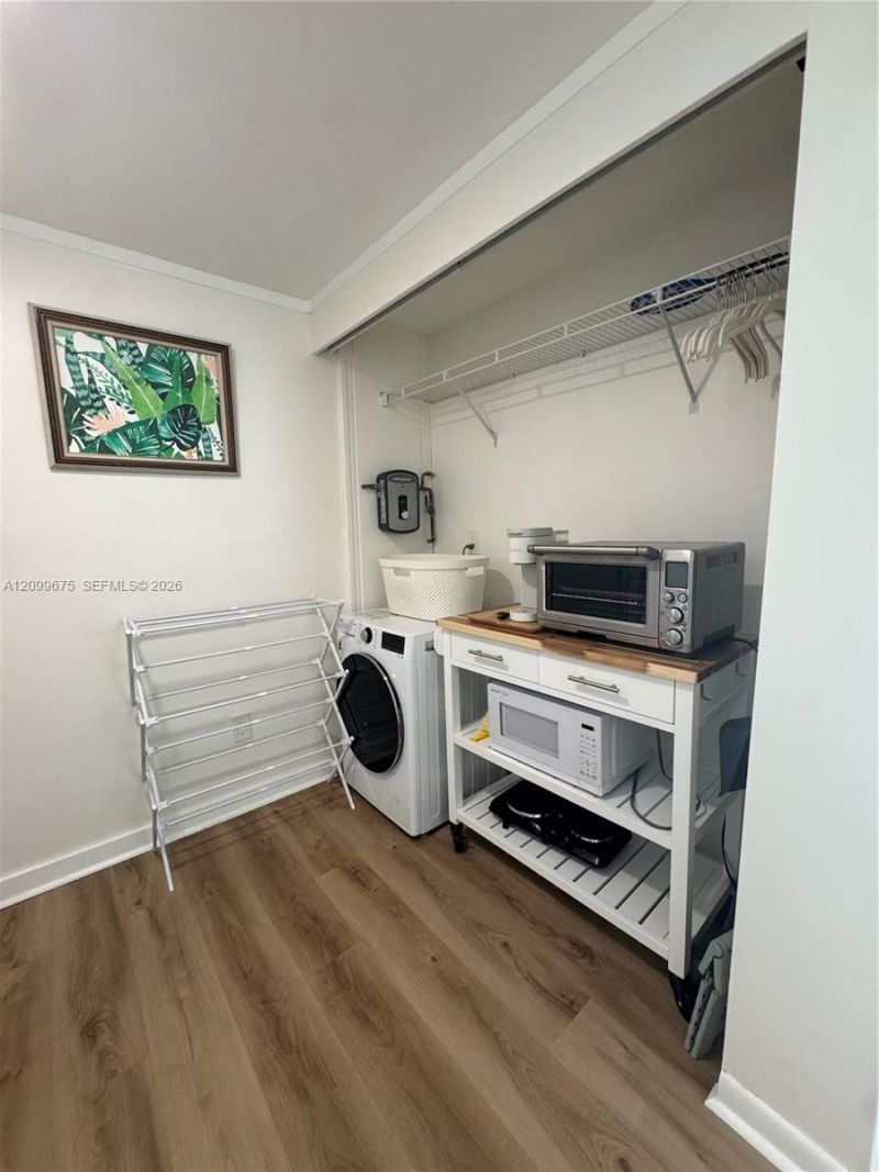 914 N Ocean Breeze, Unit 1, Lake Worth, FL 33460 Photo