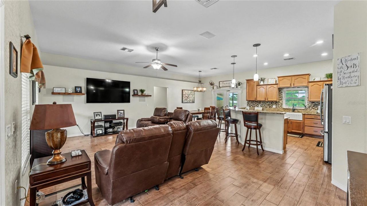 8515 Tom Costine Road , Lakeland, FL 33809 Photo