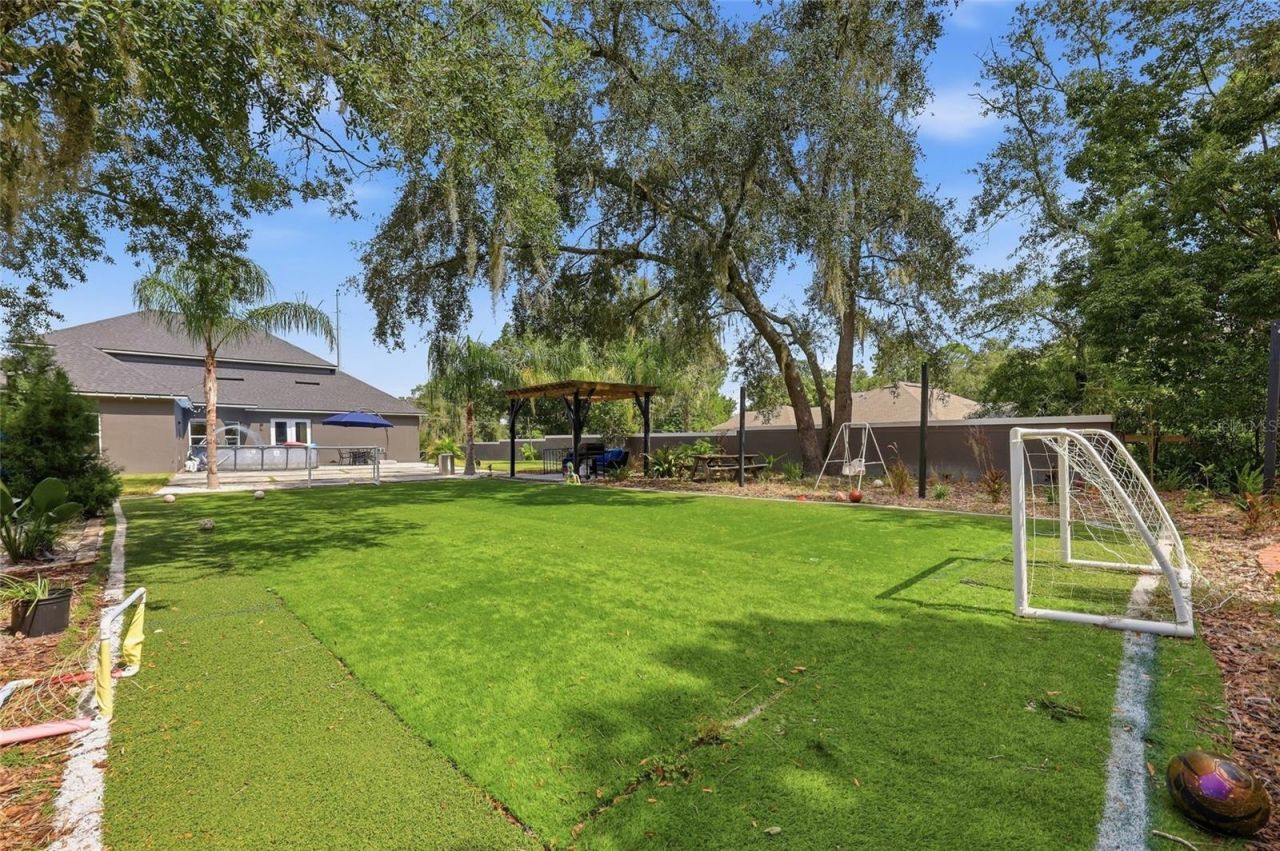416 W Socrum Loop Road, Lakeland, FL 33809 Photo