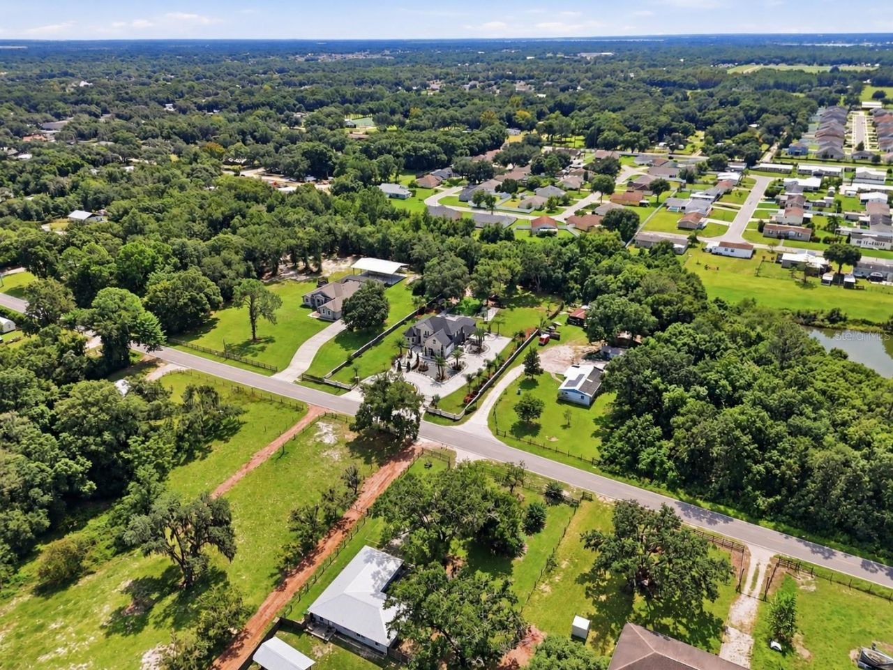 416 W Socrum Loop Road, Lakeland, FL 33809 Photo