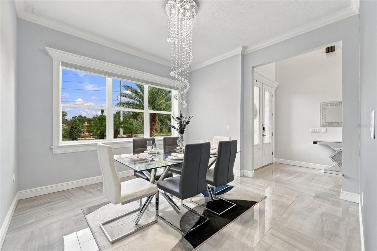 416 W Socrum Loop Road, Lakeland, FL 33809 Photo