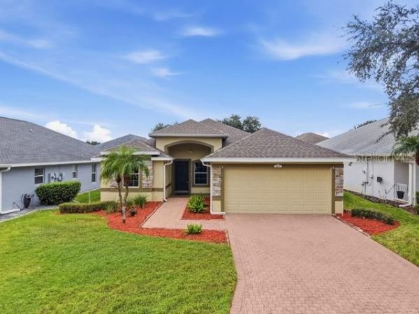 4035 CARTERET DRIVE , WINTER HAVEN, FL 33884