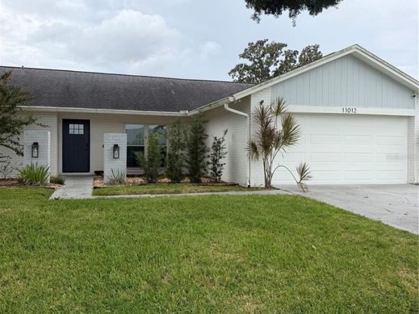 11012 ASHBOURNE CIRCLE , TAMPA, FL 33624
